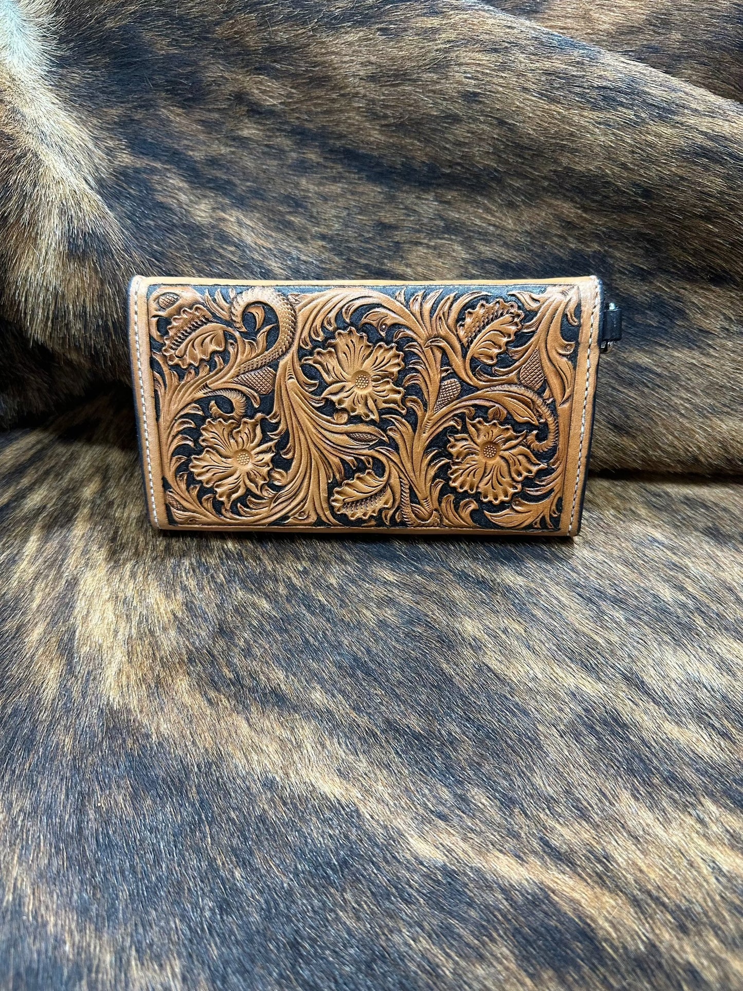 Women's Leather Clutch Wallets