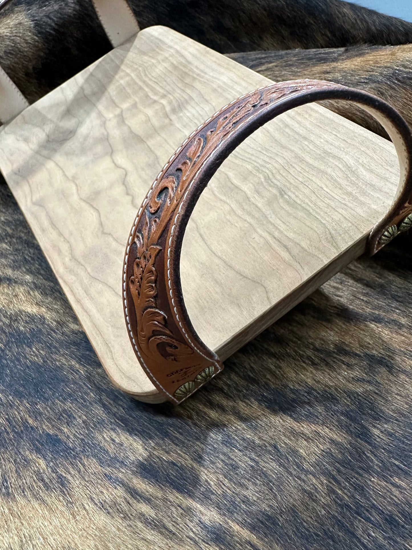 Leather Handle Cutting Board